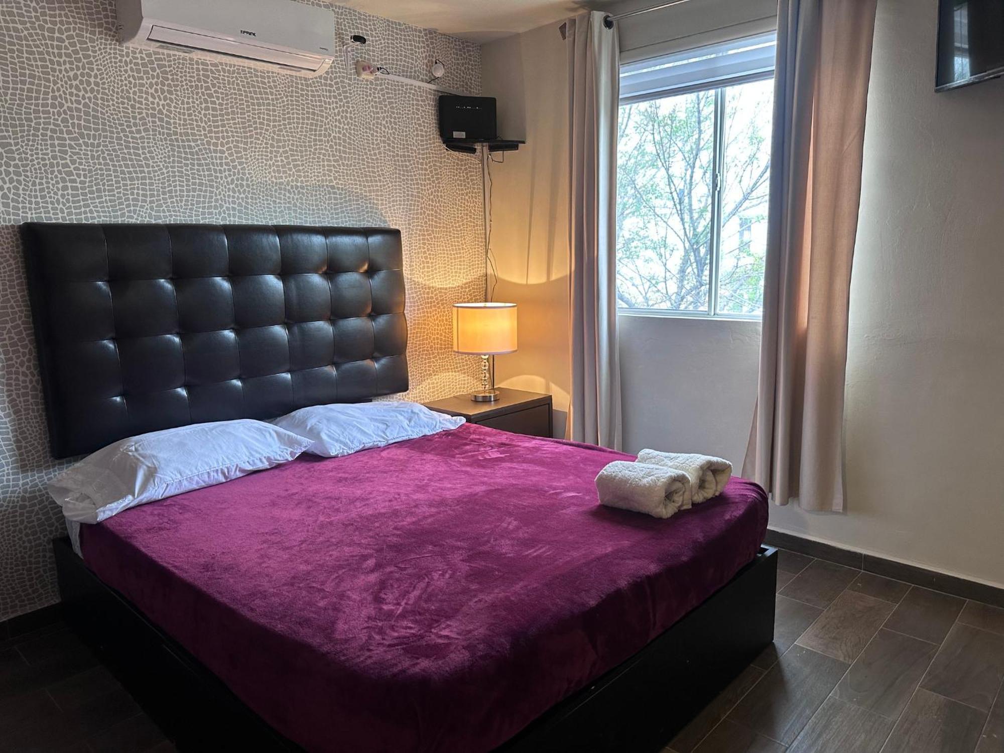 Suites Apodaca 外观 照片